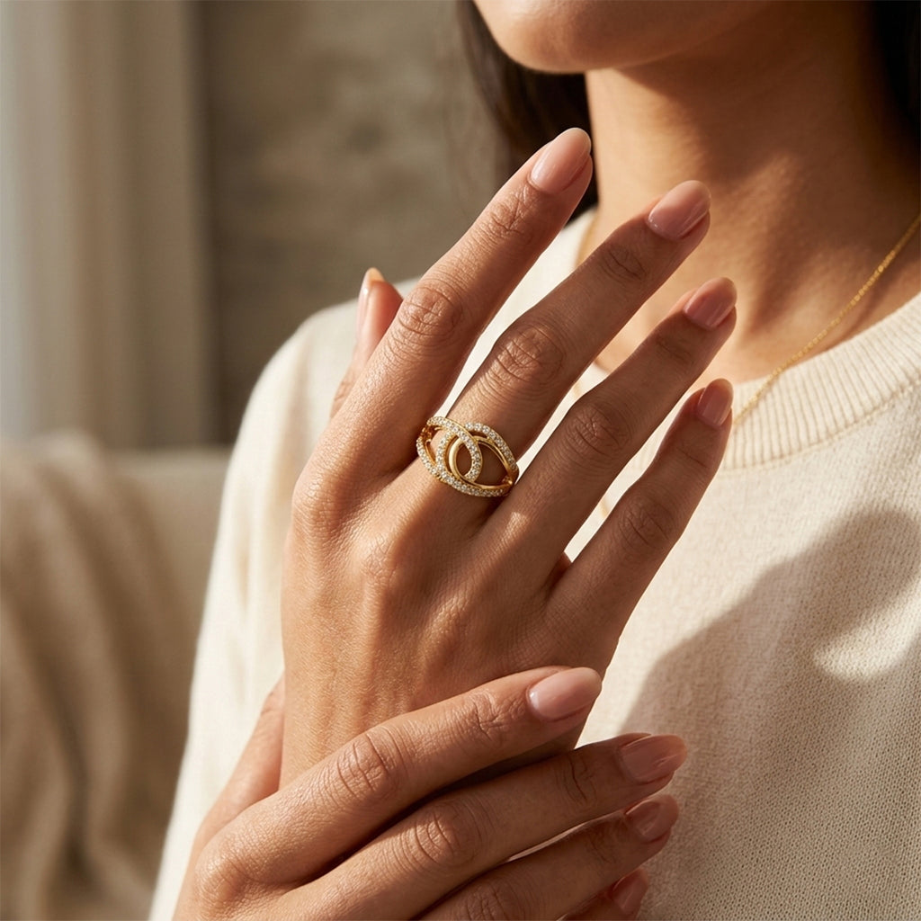 Eternal Curve Spark Ring