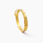 Screw Motif Crystal Bangle