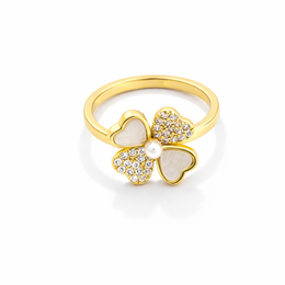 Sparkling Clover Heart Gold Ring