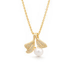 Crystal Leaf Pearl chain with pendant