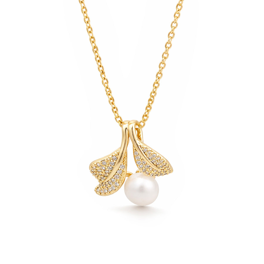 Crystal Leaf Pearl chain with pendant