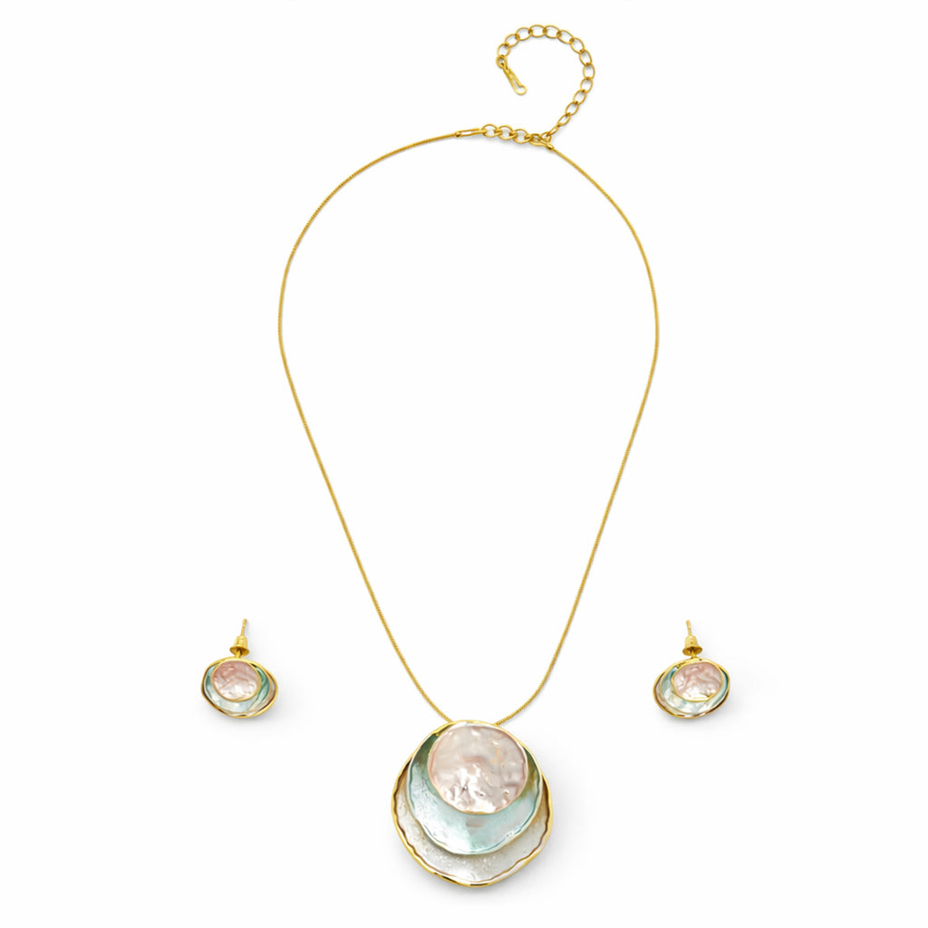 Opal Sheen Pendant Set