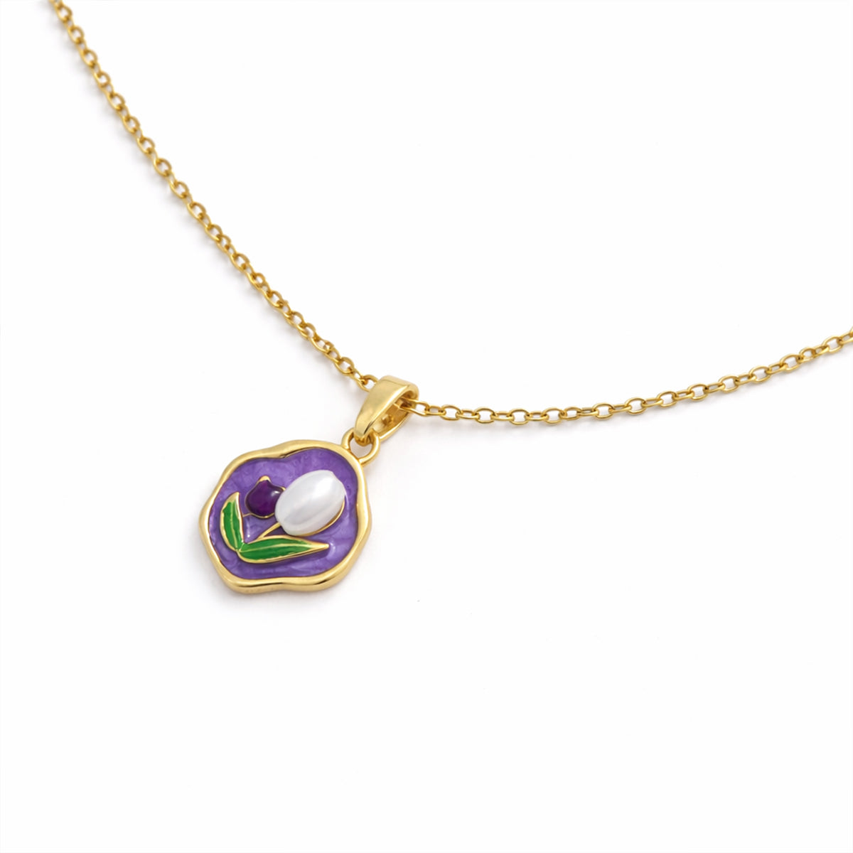 Lavender Pearl Bloom pendant with Chain with pendant