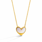 Pearl Heart Glow pendant with Chain with pendant