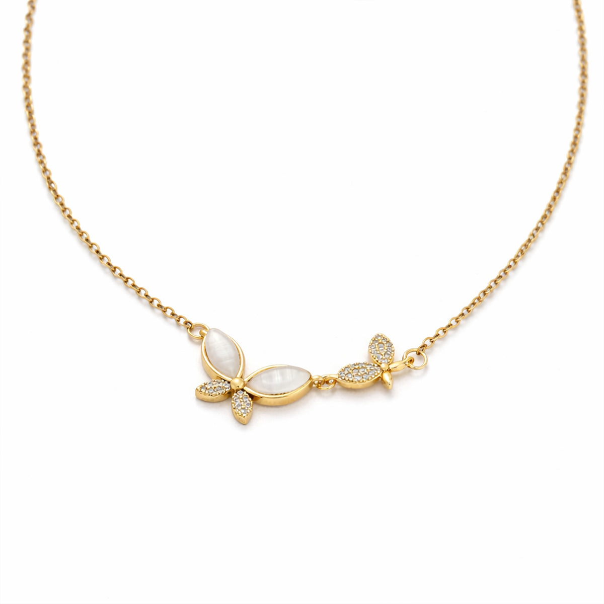 Minimal Wing Charm Chain with pendant