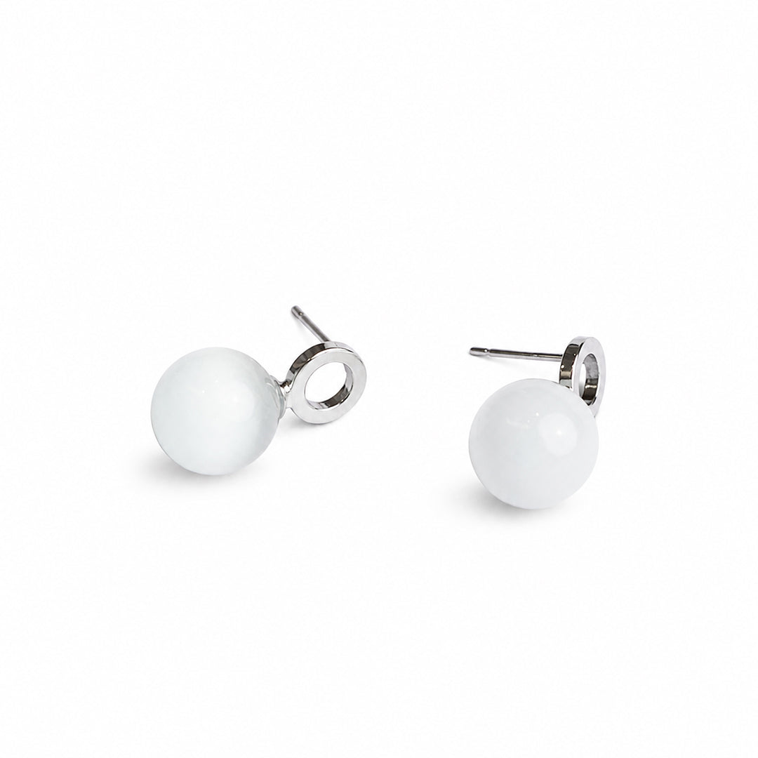 Round Pearl Studs