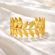 Laurel Bangle