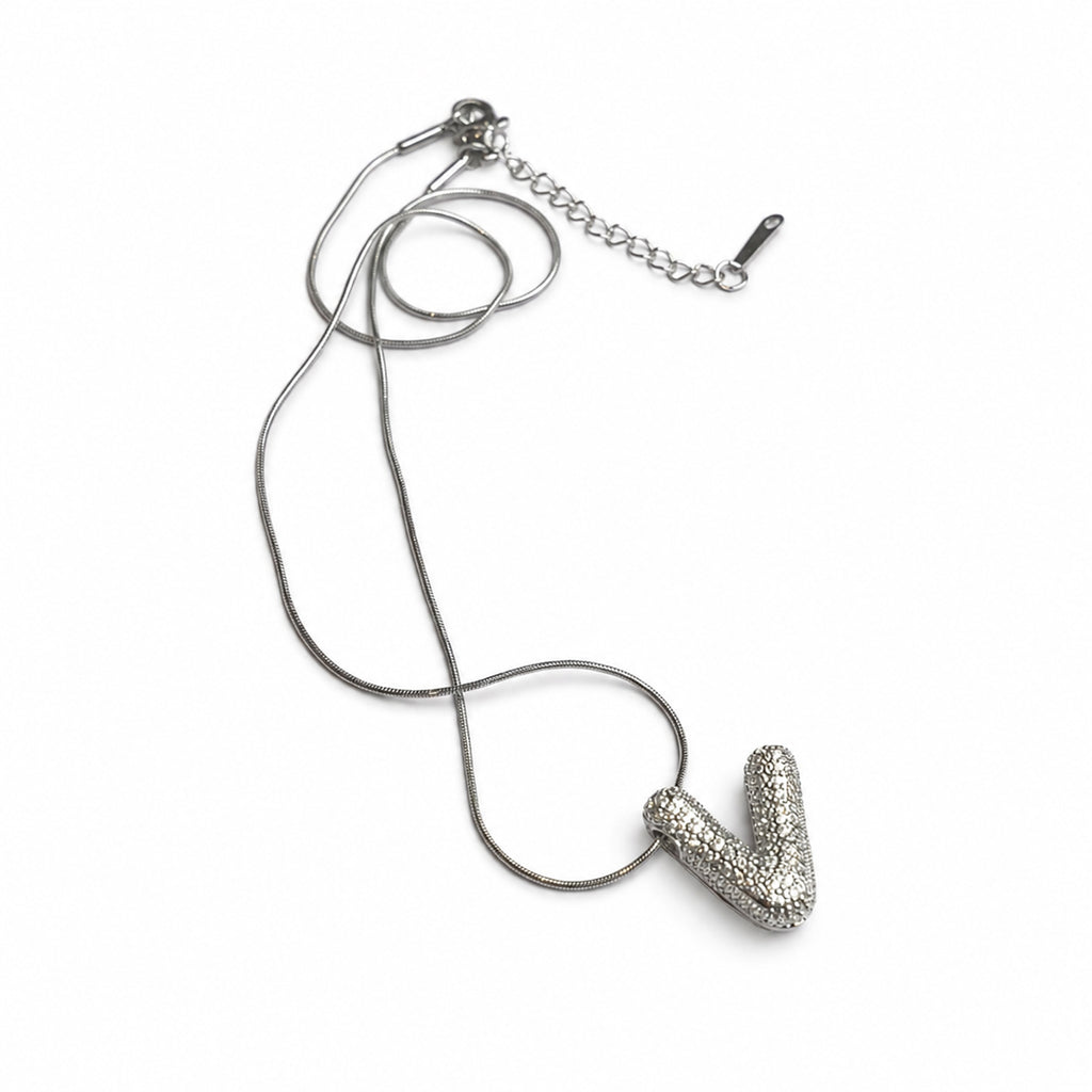 V Initial Pendant