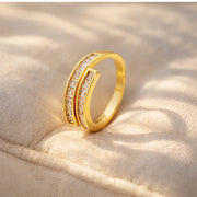 Elara Oval Crystal Statement Ring