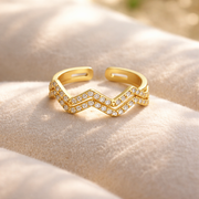 Zigzag Spark Adjustable Ring