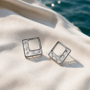 Geometric crystal studs
