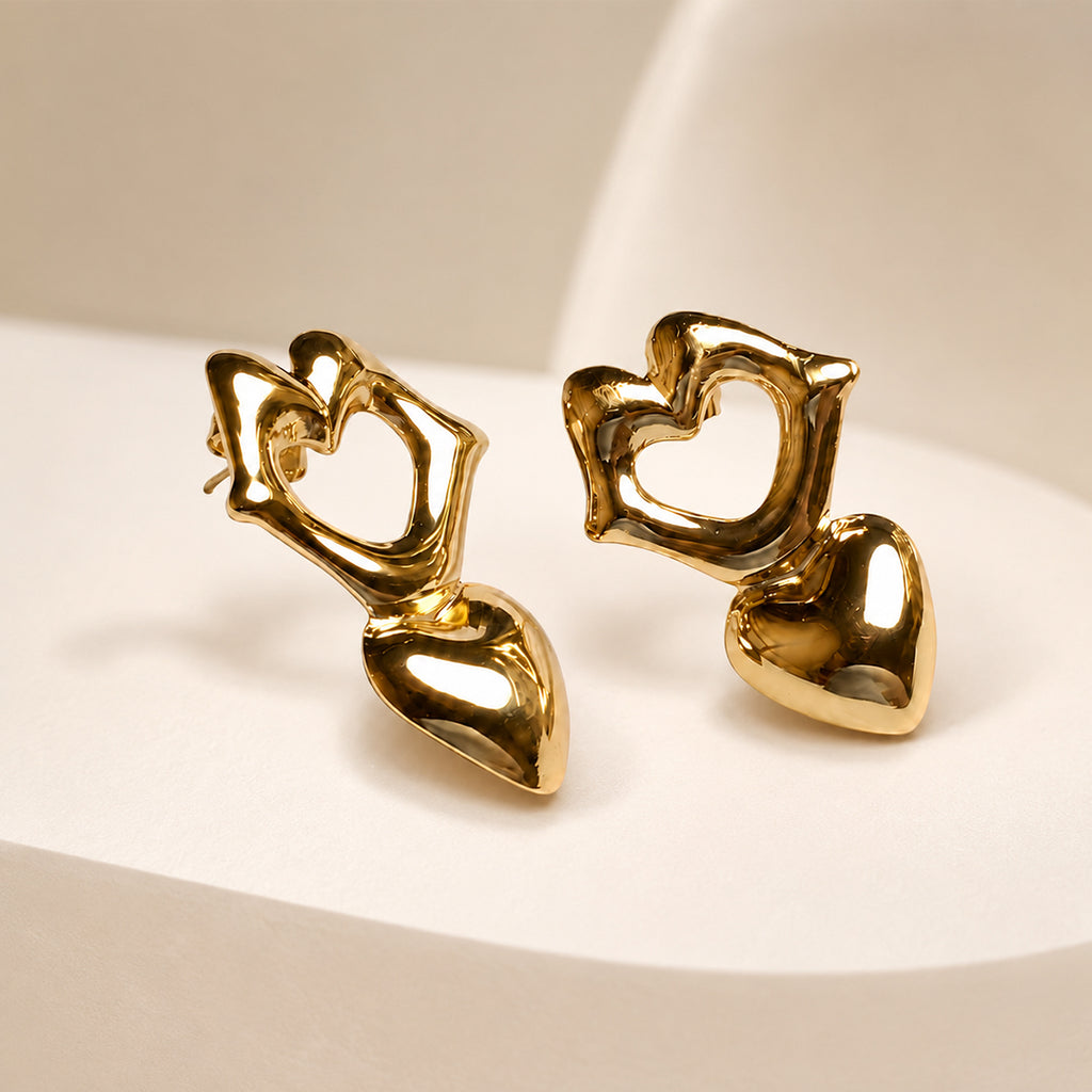 Kiss Of Love Studs
