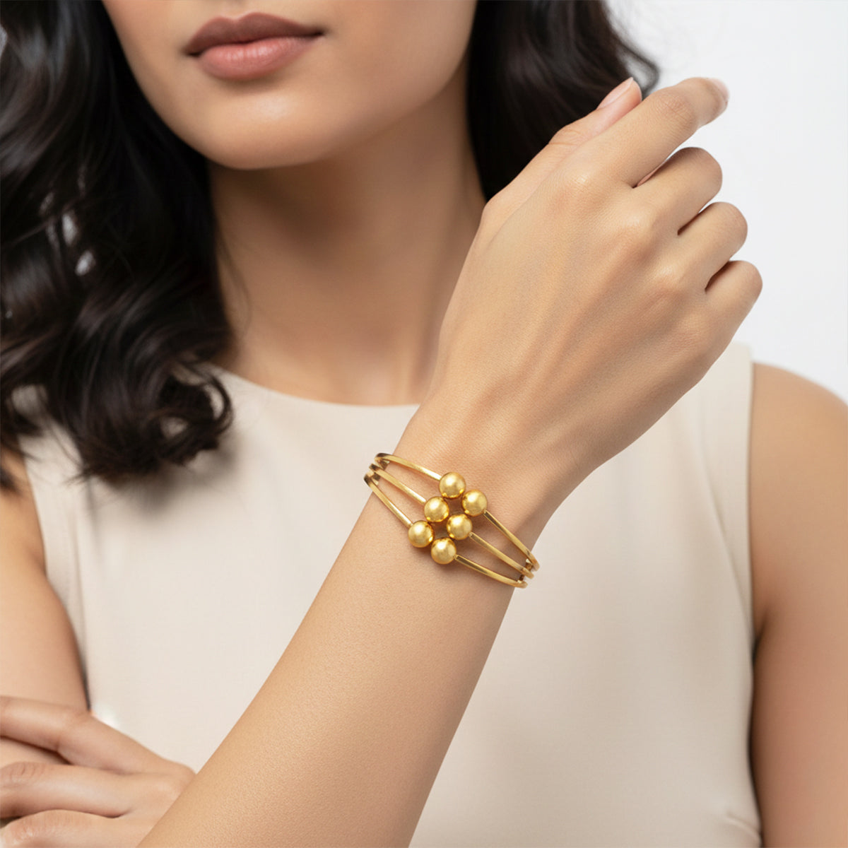 Golden Orbit Ball Bangle