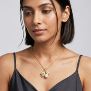 Crystal Leaf Pearl chain with pendant