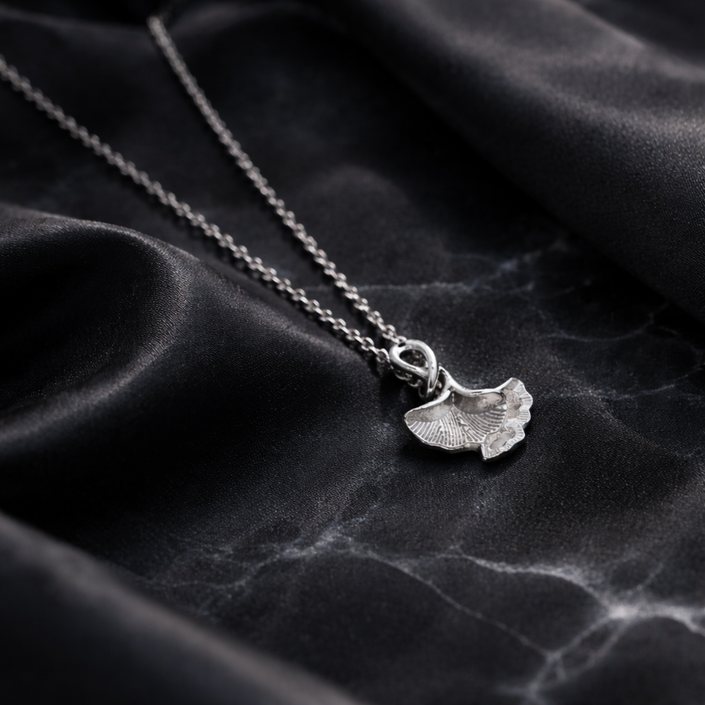 Pure Wing Dove Chain with pendant