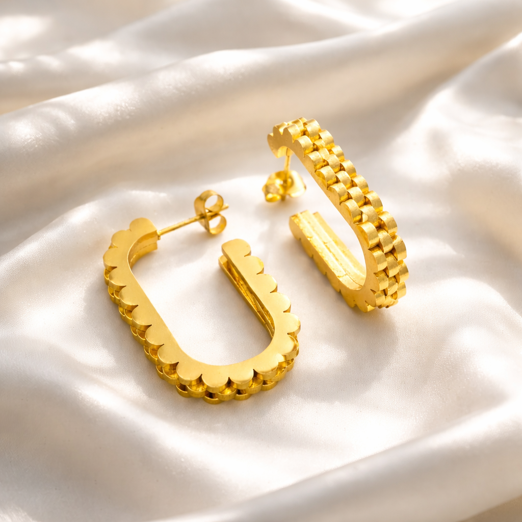 Textured Edge Classic Hoop Earrings