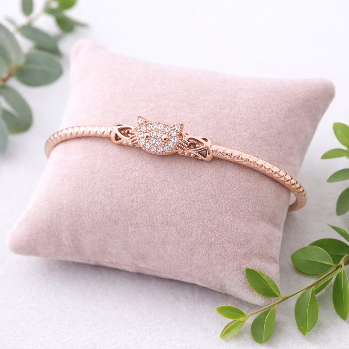 Celeste Rosè Bangle