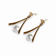 Modern Pearl Earrings