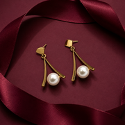 Modern Pearl Earrings