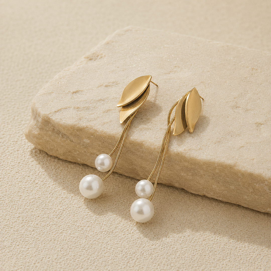 Pearl Drop Leaf Earring
