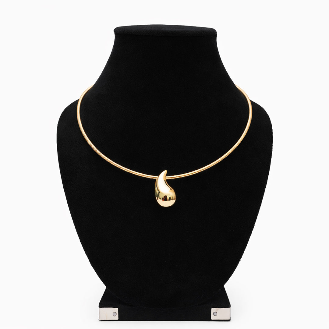 Organic drop pendant Necklaces