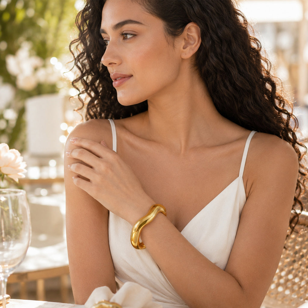 Glame Wave Bangle