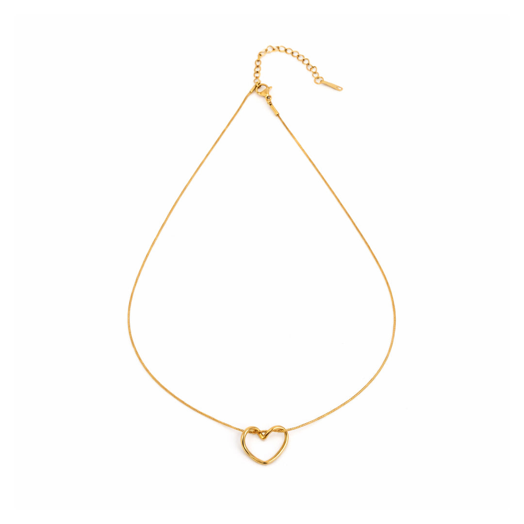 Intertwined Love Heart Pendant